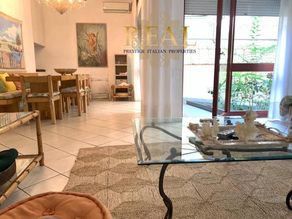 appartamento in vendita a Forte dei Marmi