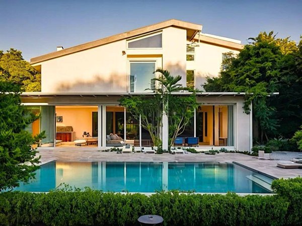 casa indipendente in vendita a Forte dei Marmi