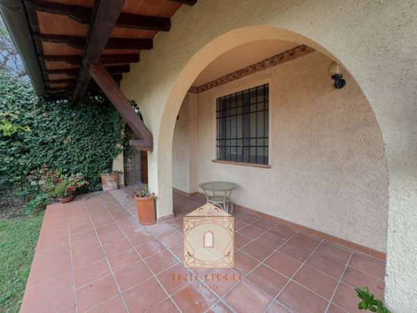 casa indipendente in vendita a Forte dei Marmi