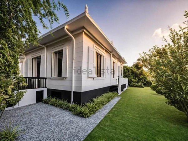 casa indipendente in vendita a Forte dei Marmi