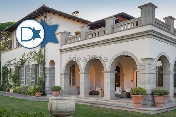 casa indipendente in vendita a Forte dei Marmi