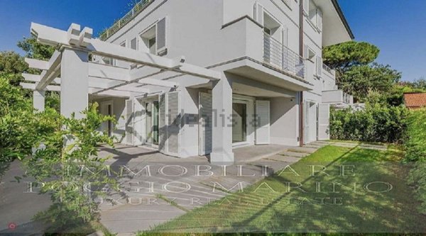 casa indipendente in vendita a Forte dei Marmi