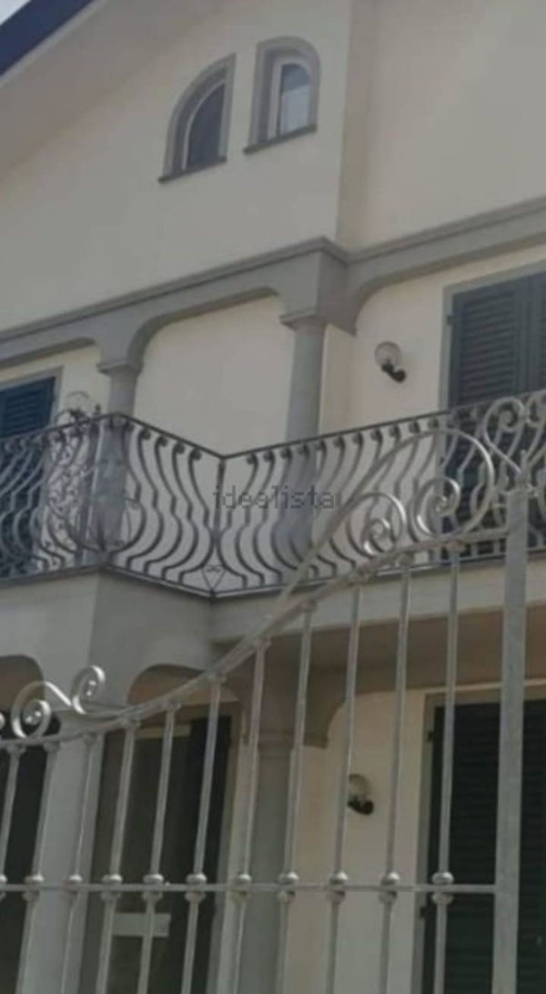 casa indipendente in vendita a Forte dei Marmi