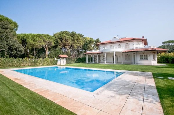casa indipendente in vendita a Forte dei Marmi