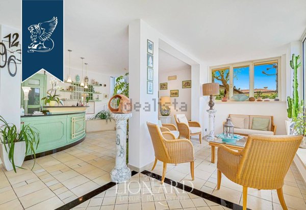 casa indipendente in vendita a Forte dei Marmi