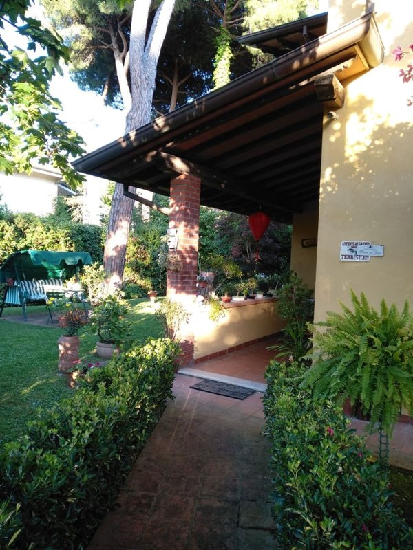 casa indipendente in vendita a Forte dei Marmi