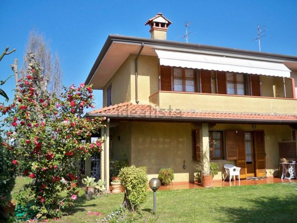 appartamento in vendita a Forte dei Marmi