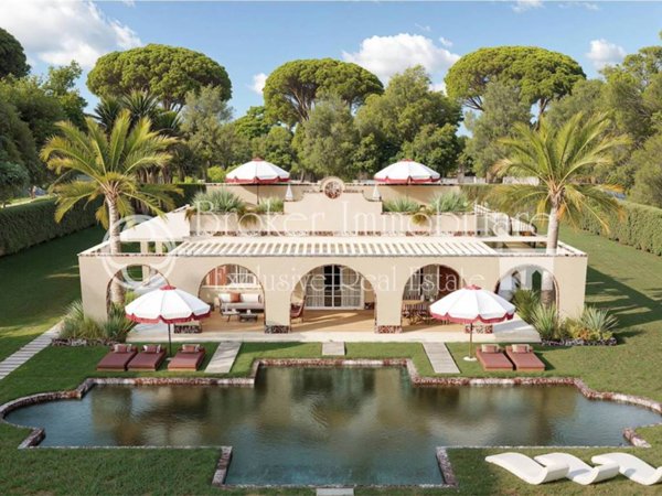 casa indipendente in vendita a Forte dei Marmi in zona Roma Imperiale