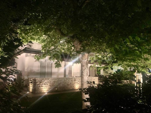 casa indipendente in vendita a Forte dei Marmi