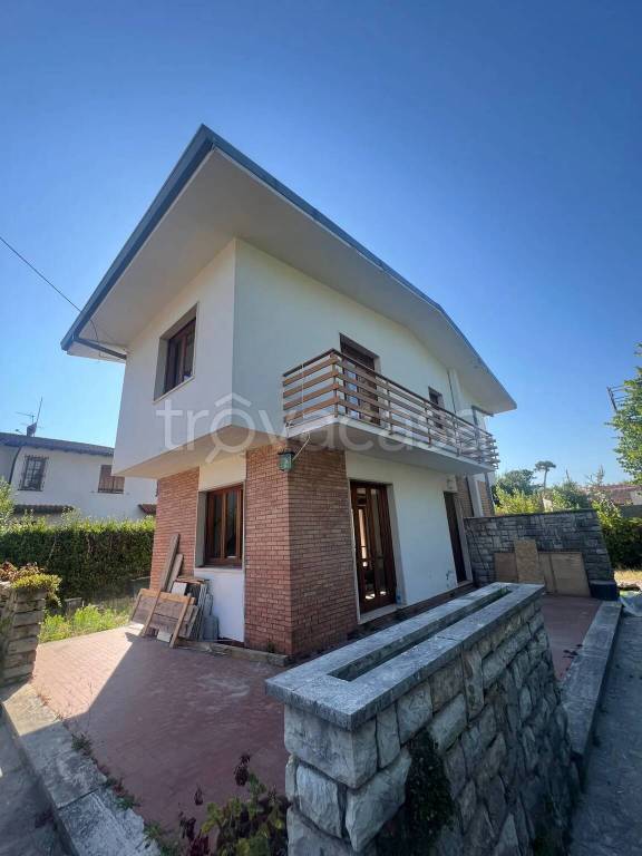 casa indipendente in vendita a Forte dei Marmi in zona Vittoria Apuana