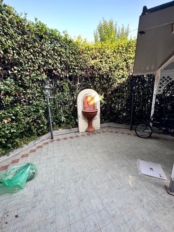 casa indipendente in vendita a Forte dei Marmi in zona Vittoria Apuana