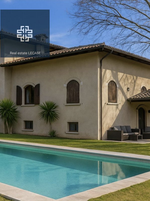 casa indipendente in vendita a Forte dei Marmi