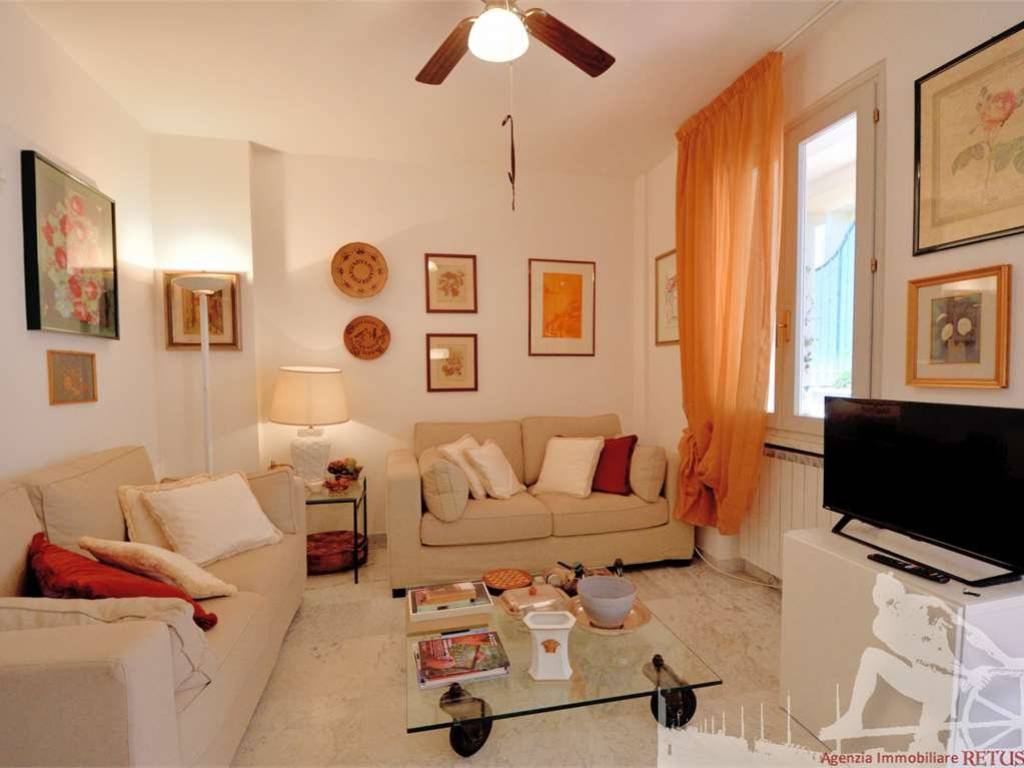 appartamento in vendita a Forte dei Marmi