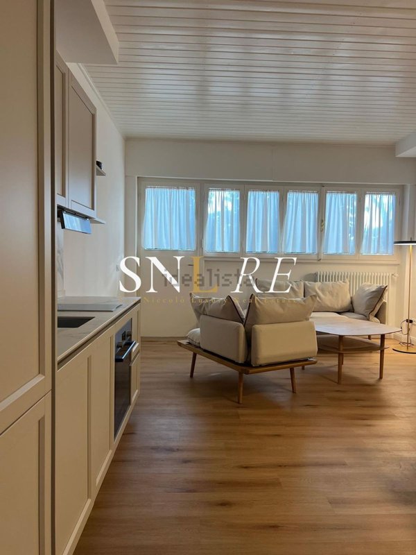 appartamento in vendita a Forte dei Marmi in zona Vittoria Apuana