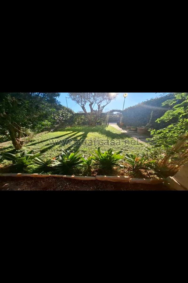 casa indipendente in vendita a Forte dei Marmi