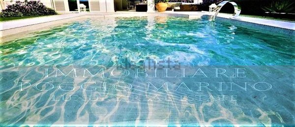 casa indipendente in vendita a Forte dei Marmi