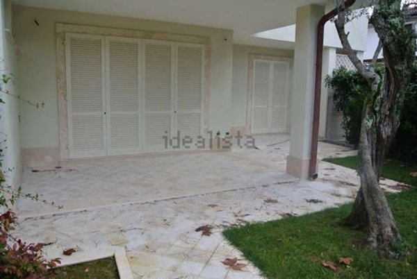 casa indipendente in vendita a Forte dei Marmi in zona Vittoria Apuana