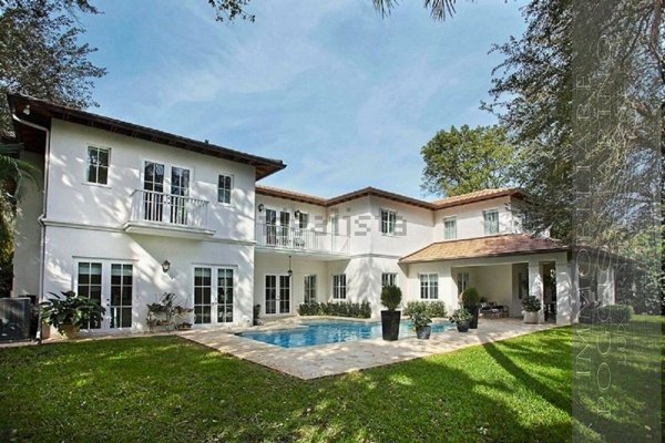 casa indipendente in vendita a Forte dei Marmi