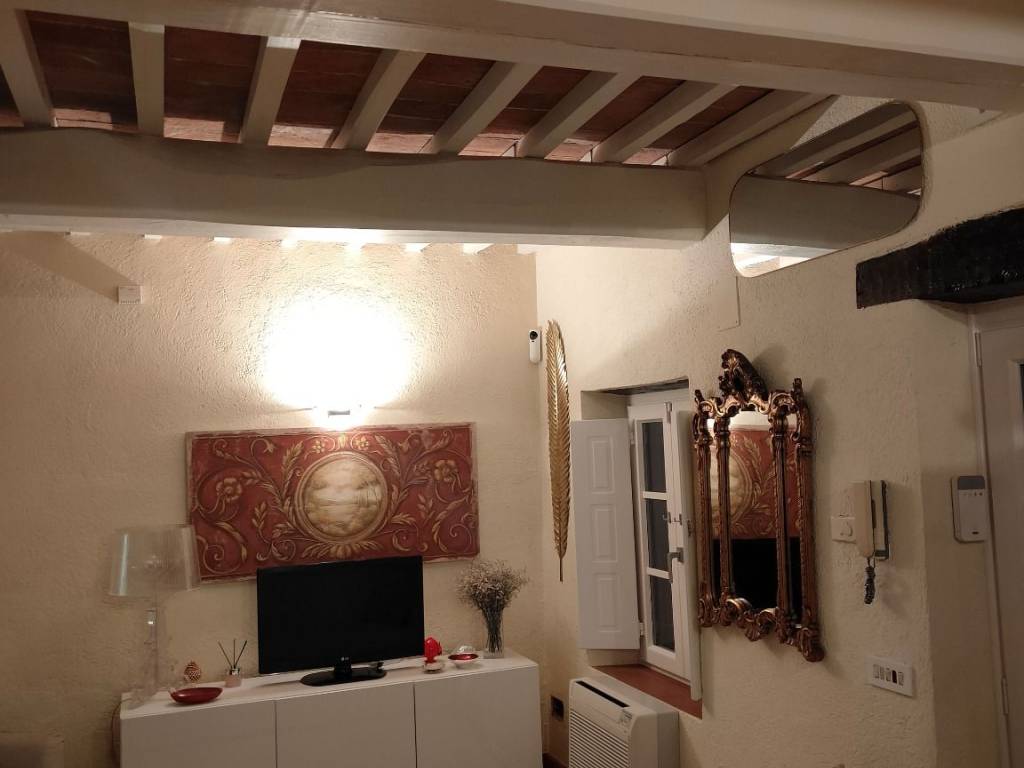 casa indipendente in vendita a Forte dei Marmi