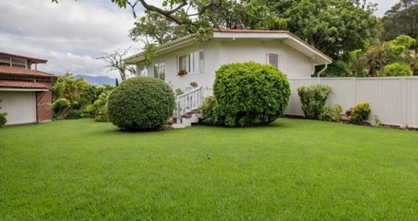 casa indipendente in vendita a Forte dei Marmi