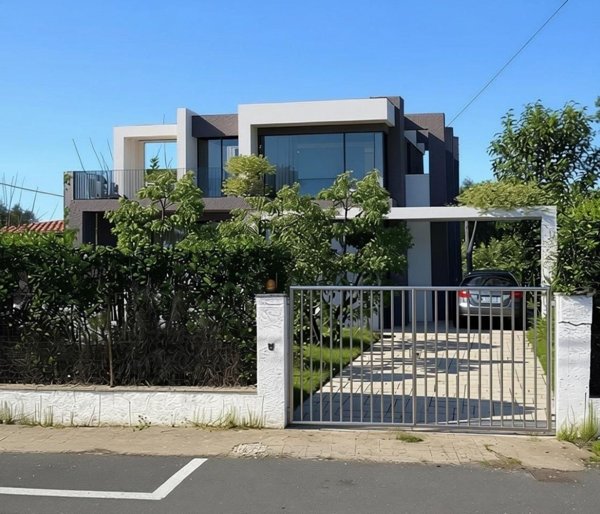 casa indipendente in vendita a Forte dei Marmi