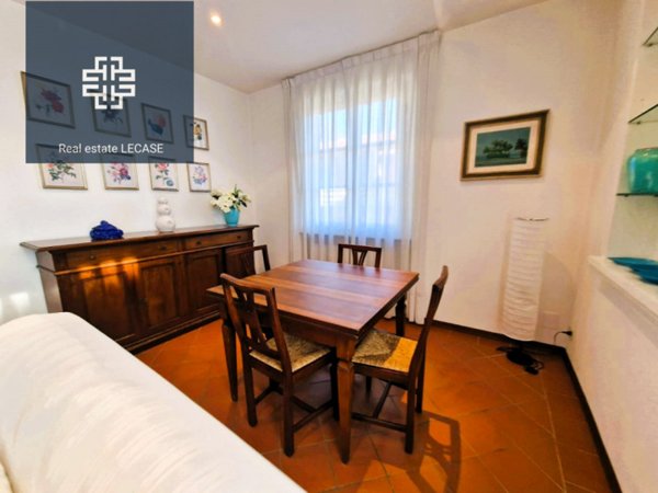 appartamento in vendita a Forte dei Marmi in zona Vittoria Apuana