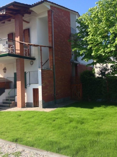 casa indipendente in vendita a Forte dei Marmi in zona Vittoria Apuana