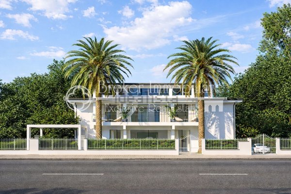 casa indipendente in vendita a Forte dei Marmi