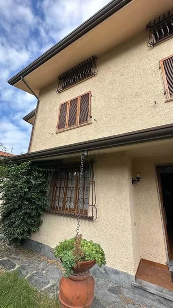 casa indipendente in vendita a Forte dei Marmi