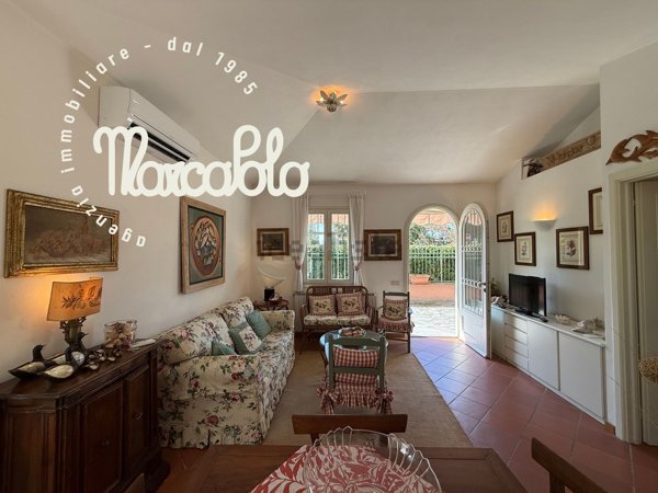 casa indipendente in vendita a Forte dei Marmi