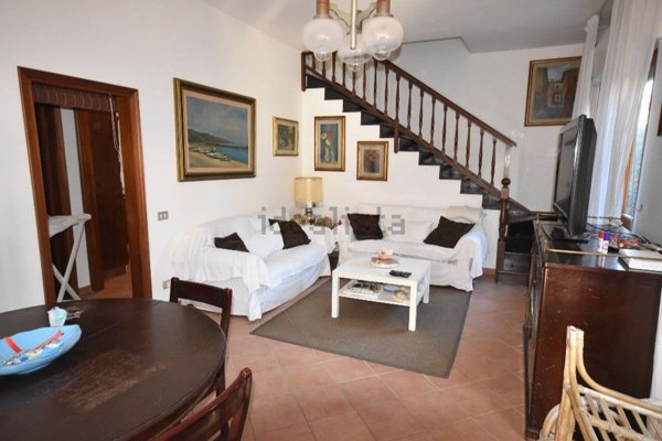 casa indipendente in vendita a Forte dei Marmi