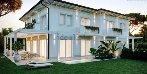 casa indipendente in vendita a Forte dei Marmi
