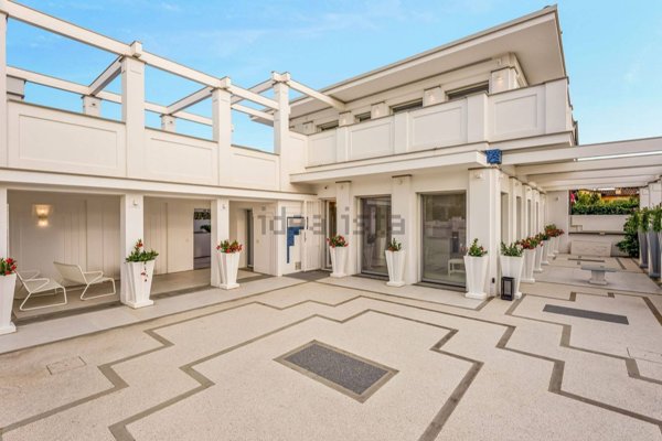 casa indipendente in vendita a Forte dei Marmi