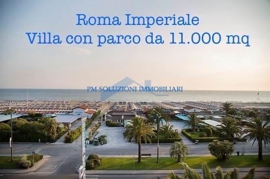 casa indipendente in vendita a Forte dei Marmi in zona Roma Imperiale