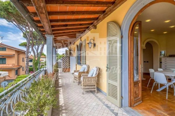 appartamento in vendita a Forte dei Marmi