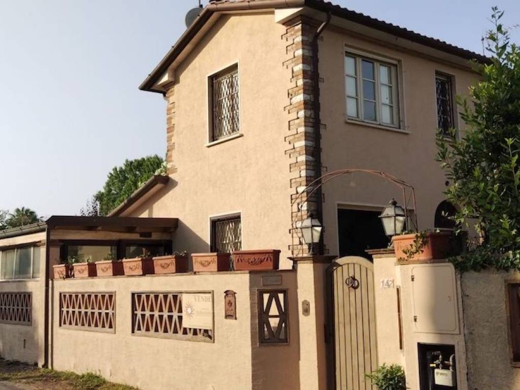 casa indipendente in vendita a Forte dei Marmi