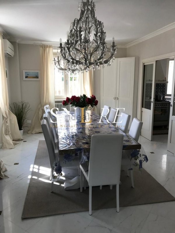 casa indipendente in vendita a Forte dei Marmi