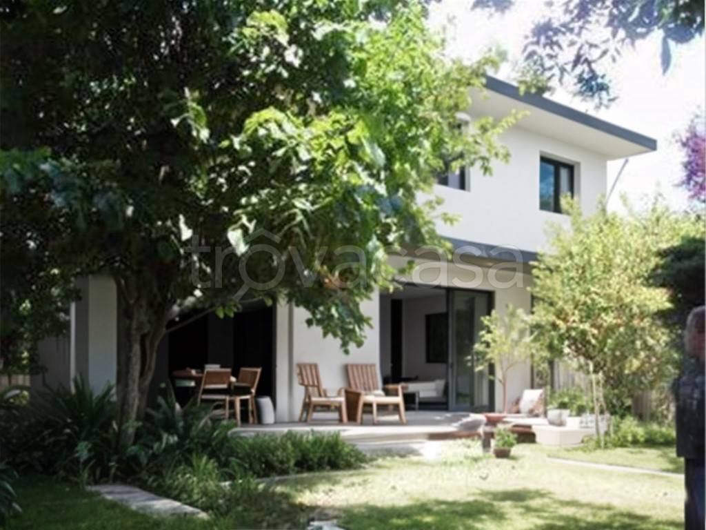 casa indipendente in vendita a Forte dei Marmi