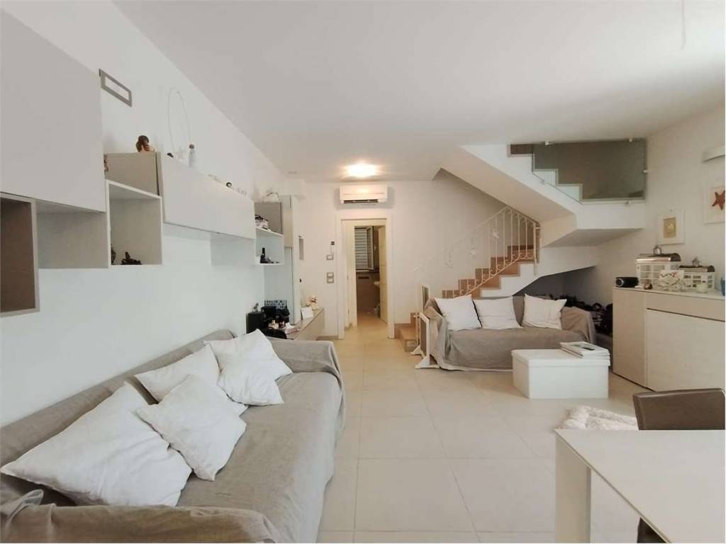 casa indipendente in vendita a Forte dei Marmi