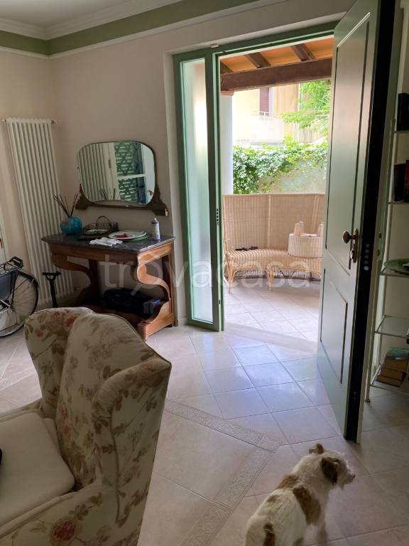 casa indipendente in vendita a Forte dei Marmi