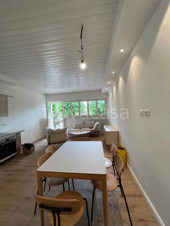 appartamento in vendita a Forte dei Marmi in zona Vittoria Apuana