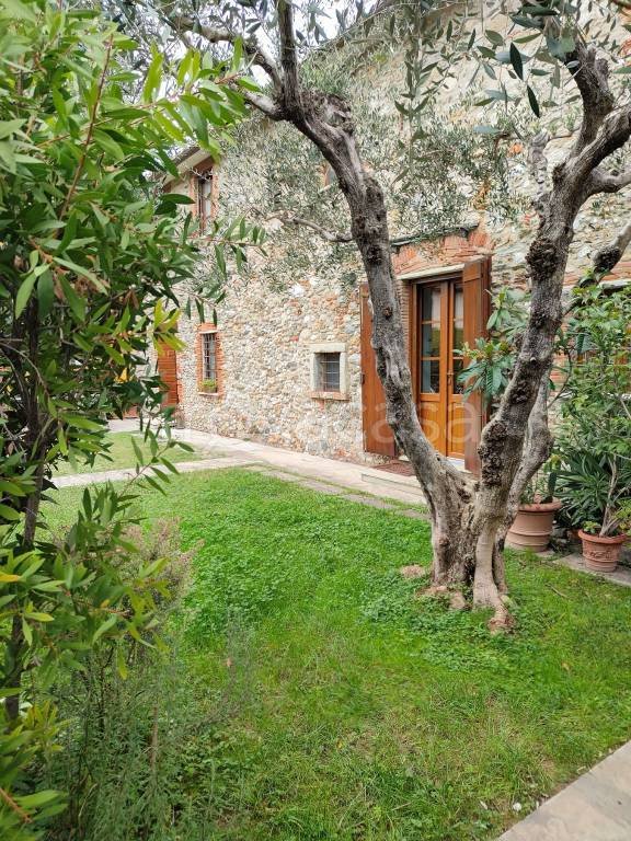 casa indipendente in vendita a Forte dei Marmi