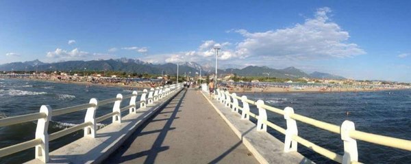 appartamento in vendita a Forte dei Marmi in zona Vittoria Apuana