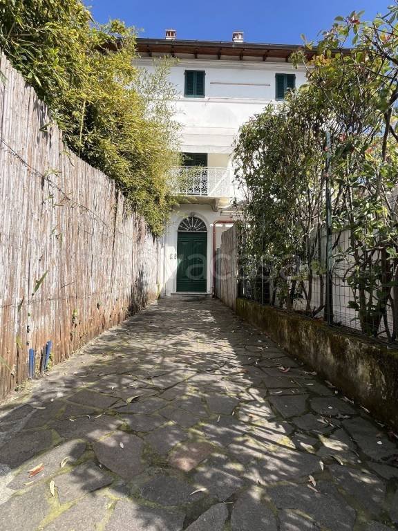 appartamento in vendita a Forte dei Marmi