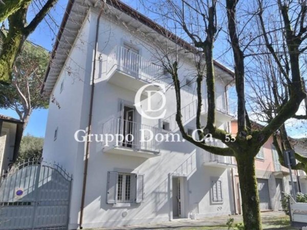 appartamento in vendita a Forte dei Marmi