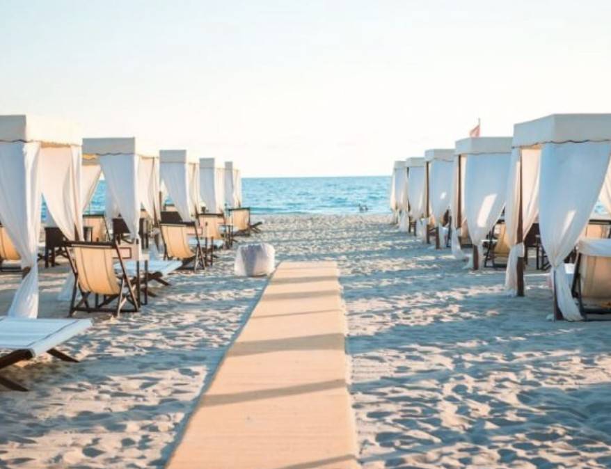 casa indipendente in vendita a Forte dei Marmi in zona Roma Imperiale