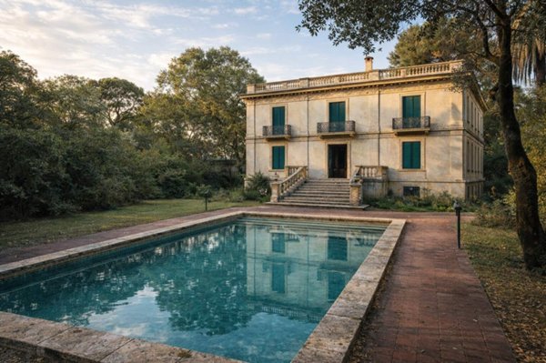 casa indipendente in vendita a Forte dei Marmi