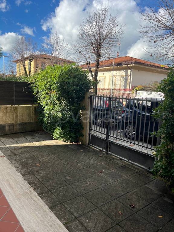 casa indipendente in vendita a Forte dei Marmi