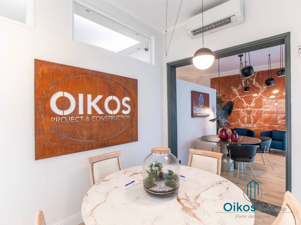 casa indipendente in vendita a Forte dei Marmi in zona Roma Imperiale