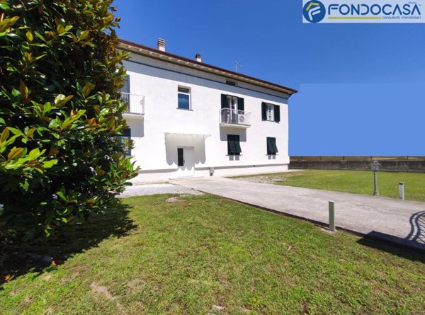 appartamento in vendita a Forte dei Marmi